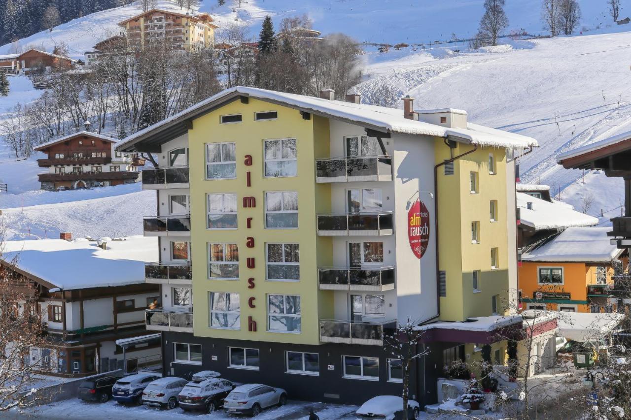 Hotel Almrausch Saalbach-Hinterglemm Esterno foto